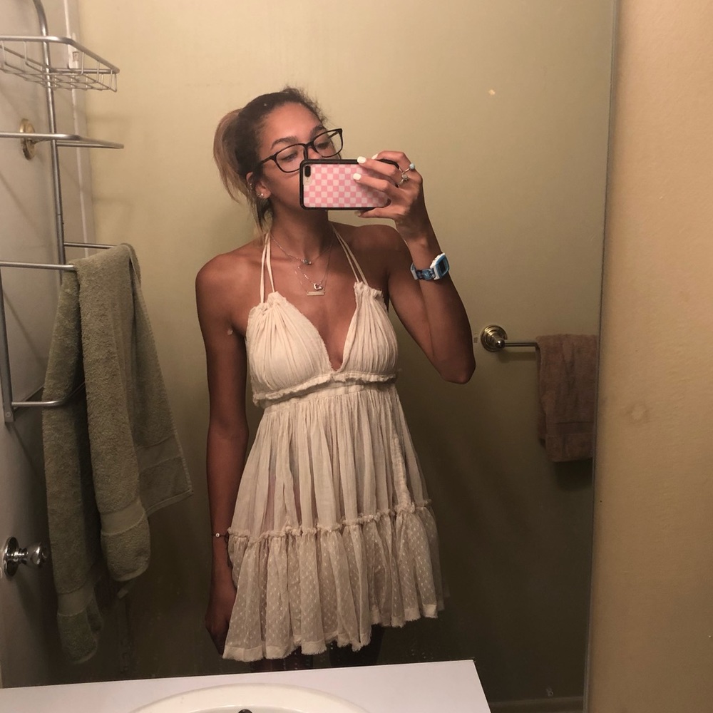 100 degree dress